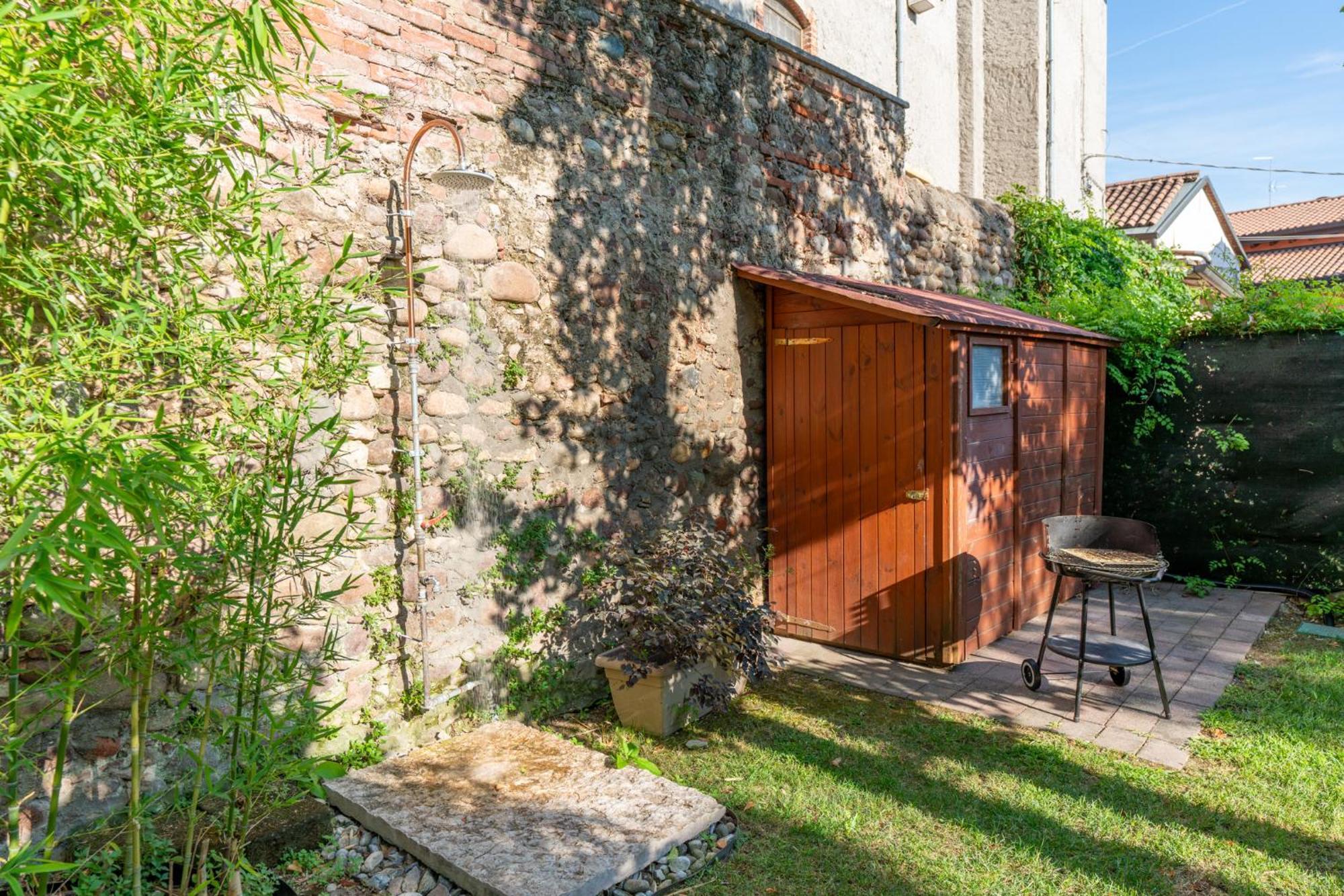 Corte Angelini By Postcardsfrom Castelnuovo del Garda Exterior photo
